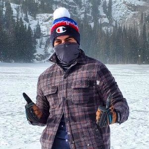 Meet your Posher, Vito